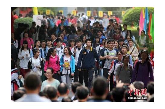 广西公布2016年普通高校招生录取最低控制分数线